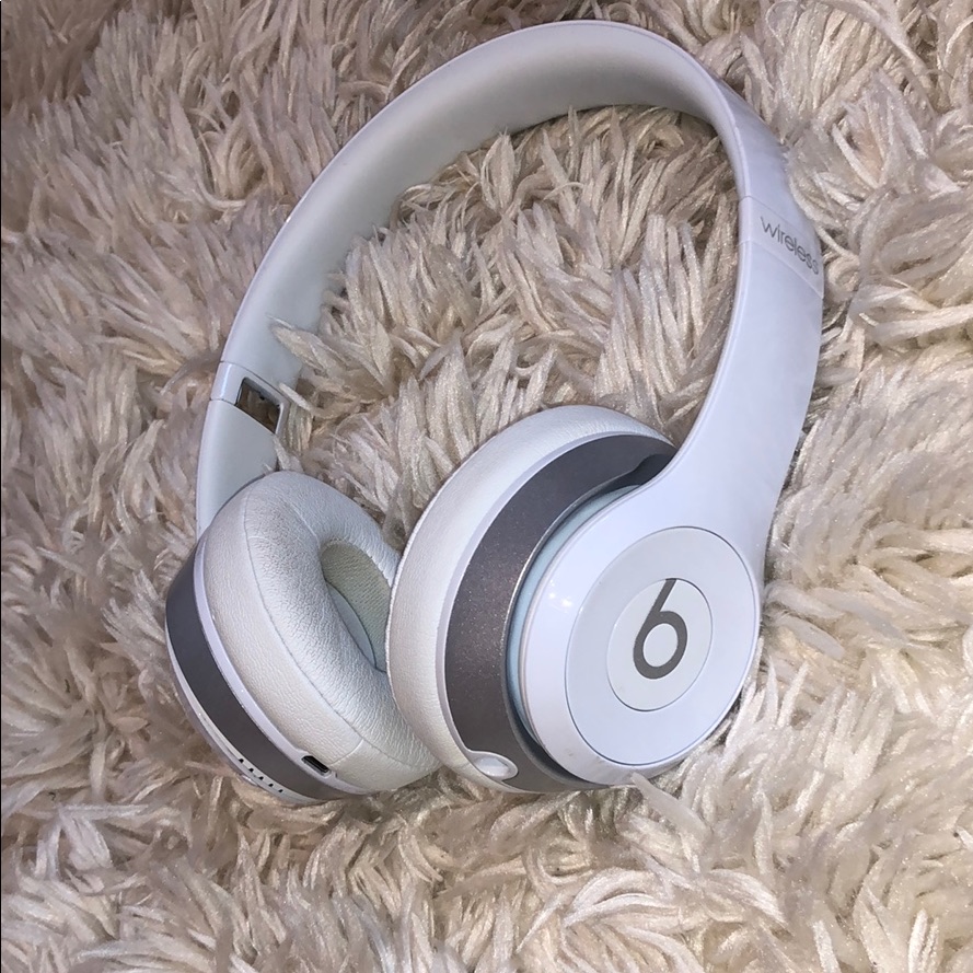 Beats Adjustable Wireless Headphones